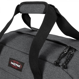 Eastpak Station+ M duffeltaske 58L, black denim